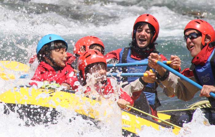 Rafting rio cinca en Pirineos